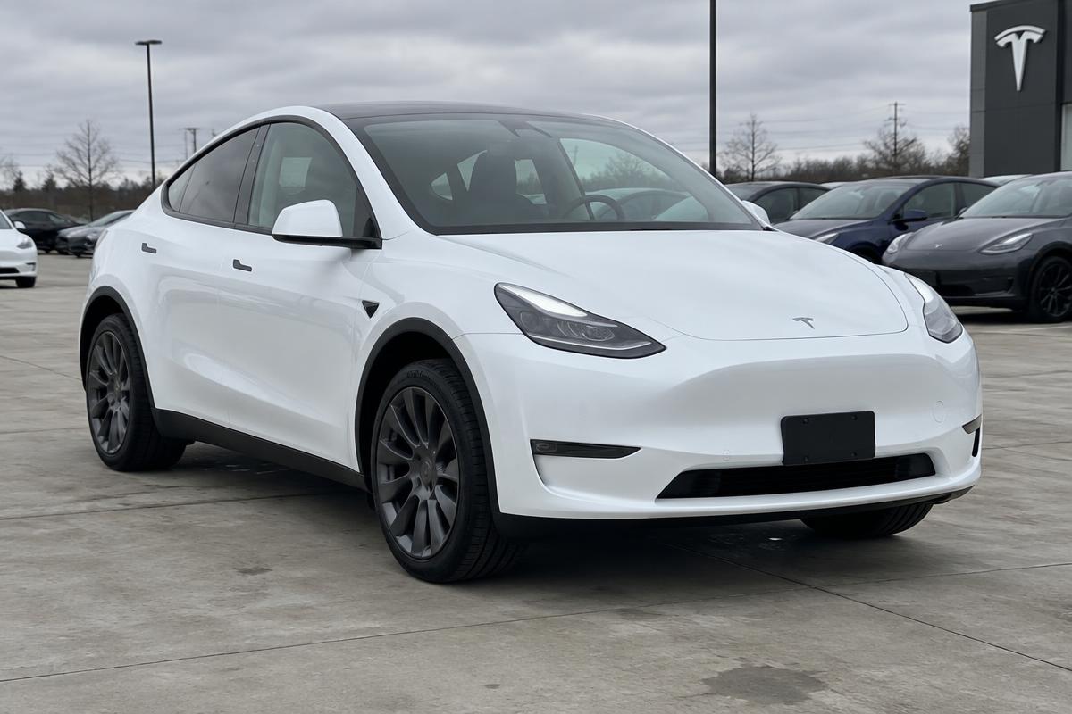 Tesla Model Y Long Range